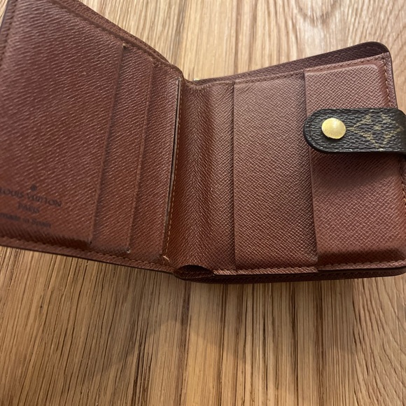 Louis Vuitton Monogram Compact Wallet - Picture 6 of 13